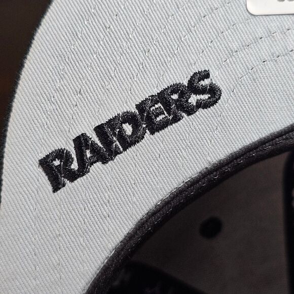 Las Vegas Raiders New Era Identity Hat 59FIFTY Black Silver Patches 7 1/8 Logos - Picture 6 of 12